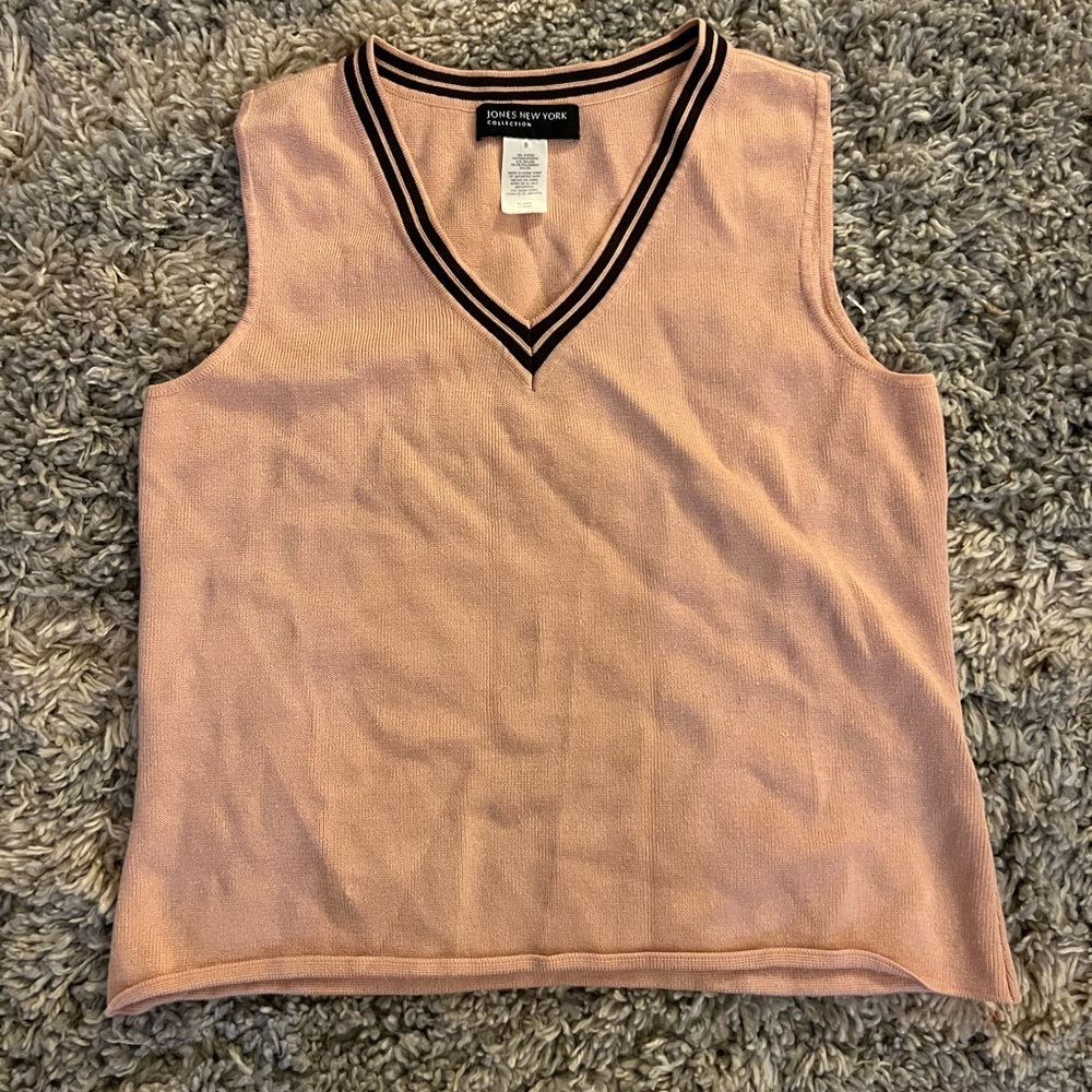 Sweater vest